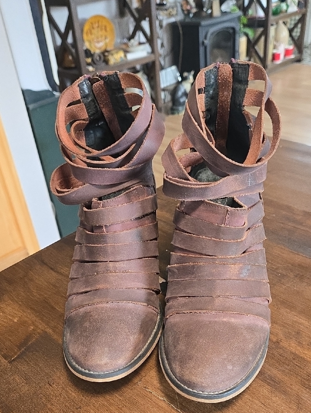 Free People Leather Strappy Booties Size 40 Dark Brown Learher With Stacked Heel - Picture 7 of 10